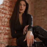 Модель Аманда — преміум повії у Києві та передмісті