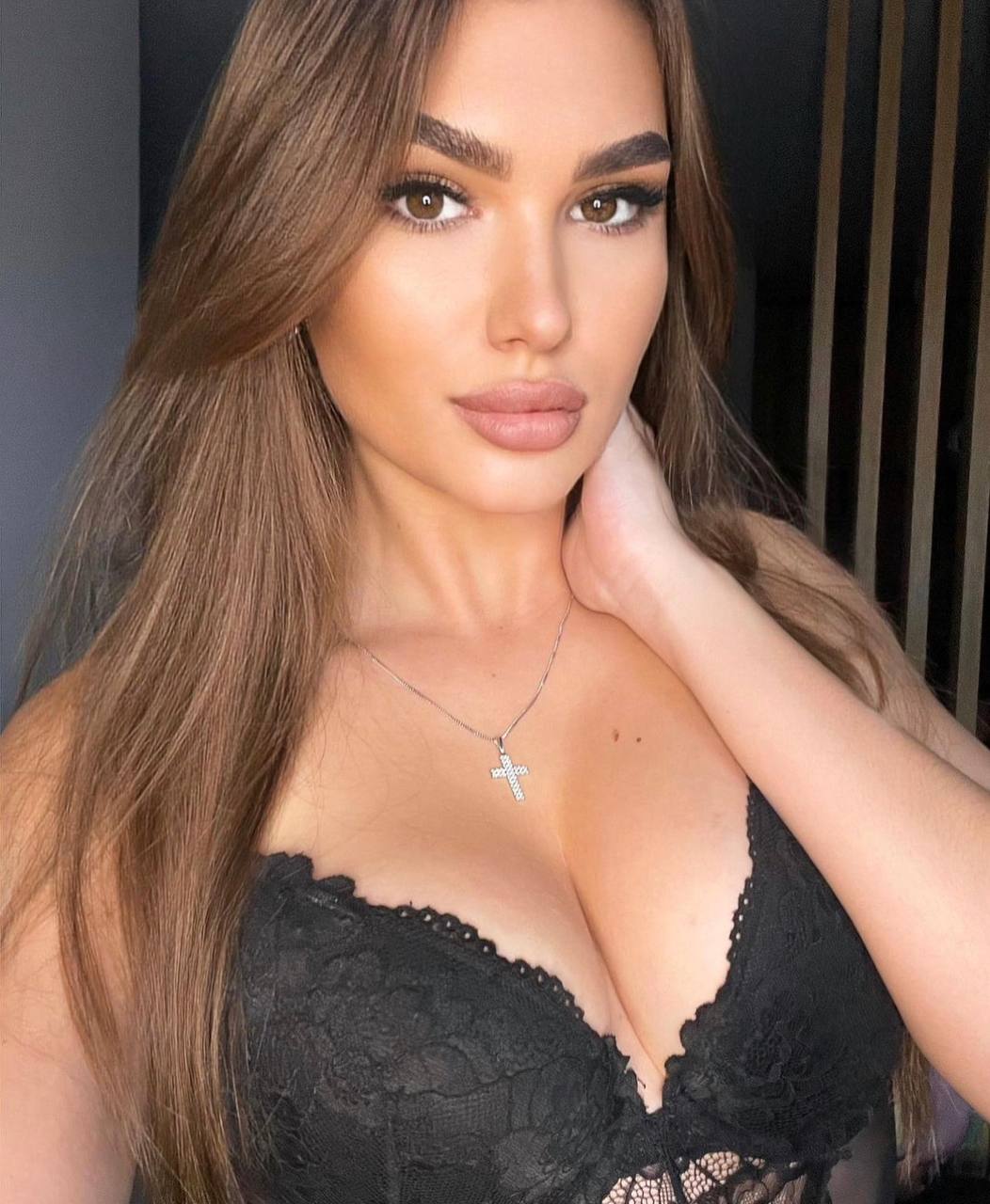 Закажите Эрика — элитную модель для VIP встречи в Киеве