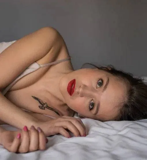 Адела — премиум интим услуги в Киеве