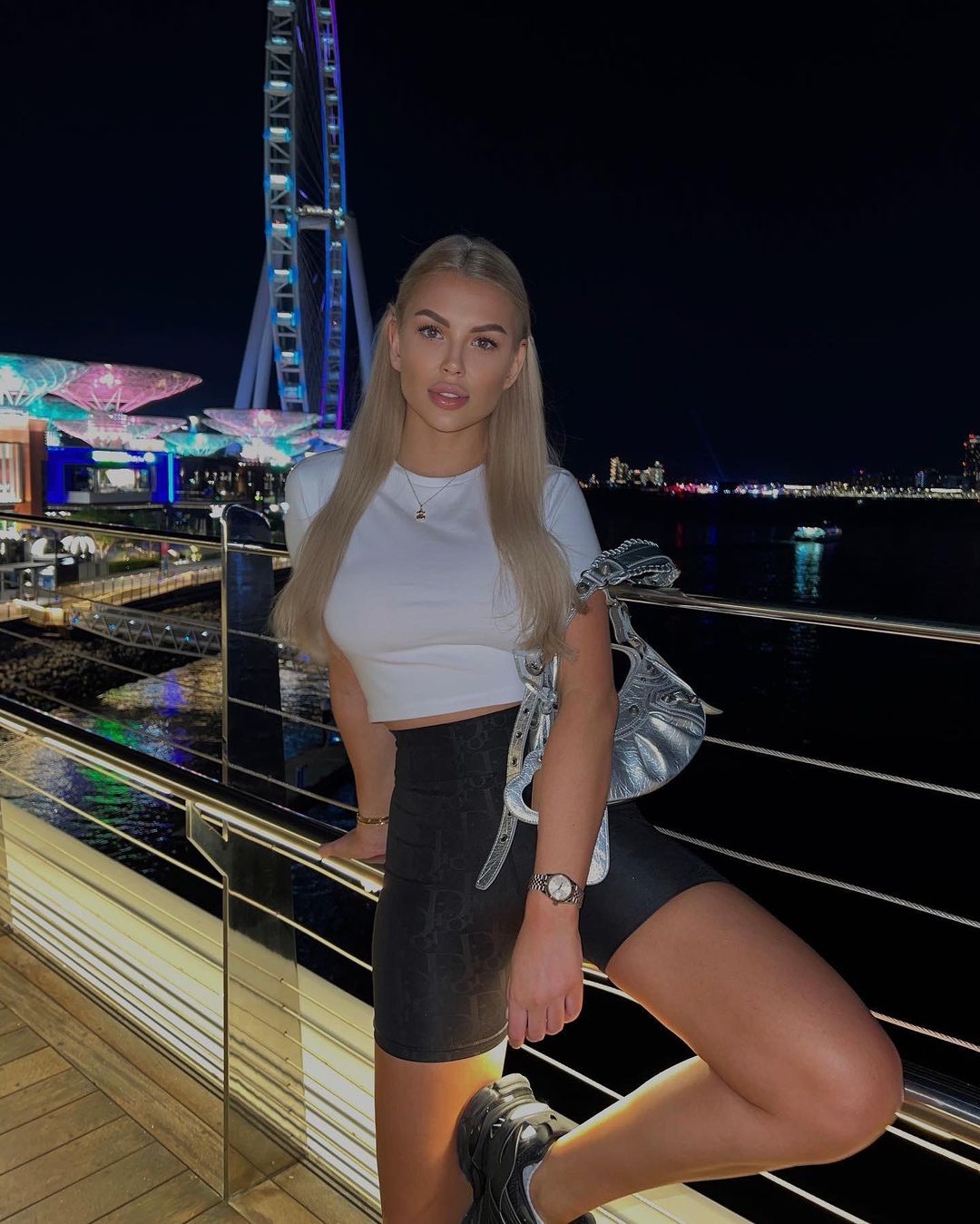 Жанна предлагает высококлассный проститутки в Киеве