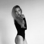 Надин предлагает элегантный проститутки в столице Украины